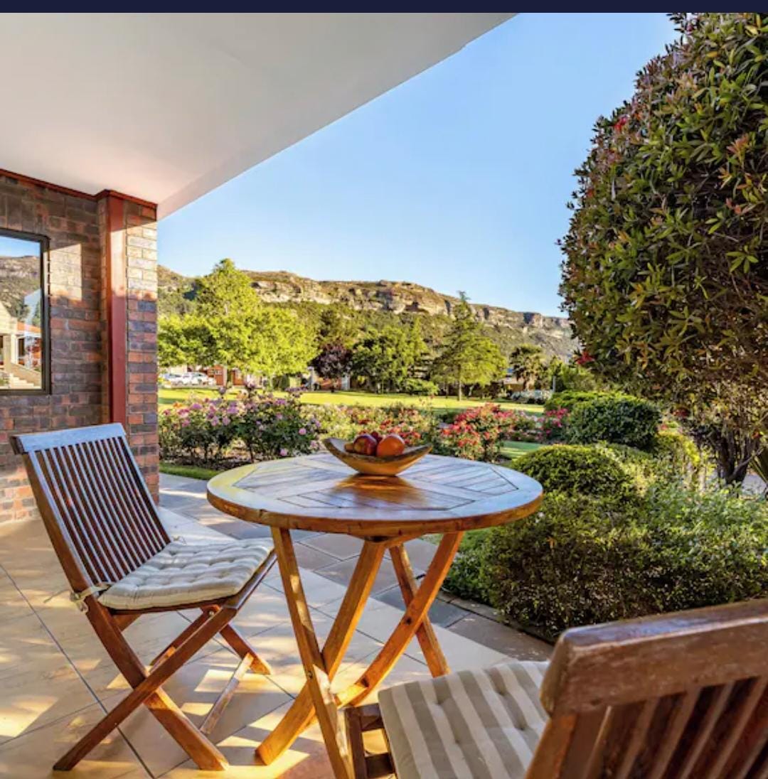 Garden patio with mountain view